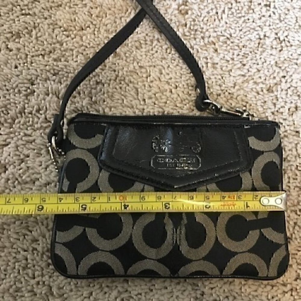 Coach Black and Tan OP Art signature wristlet - Picture 11 of 13